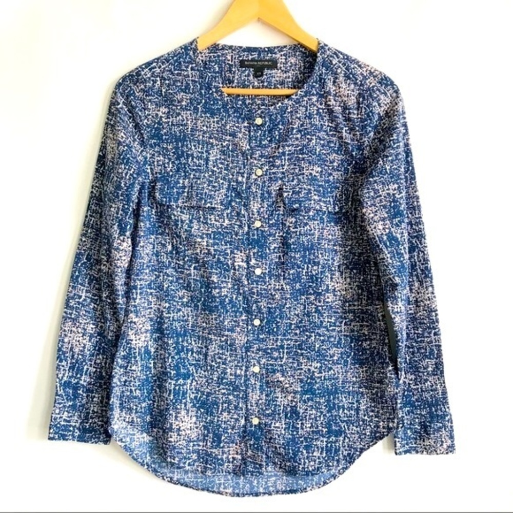 BANANA REPUBLIC Navy/Pink Long Sleeve Prin…